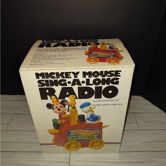 Disney Mickey Mouse Donald Duck Vintage Sing a Long Radio in Original Box - Picture 4 of 9